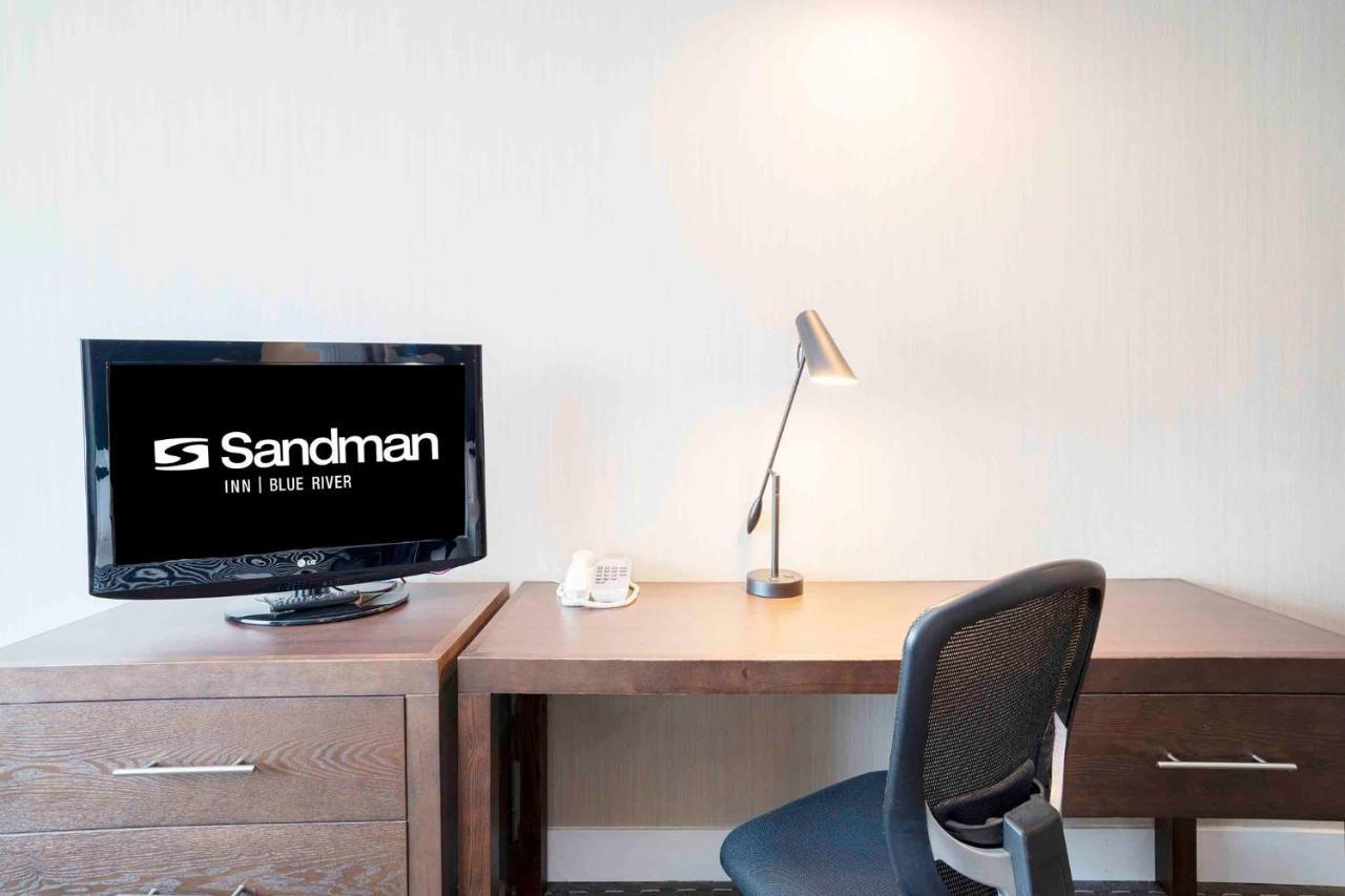 Sandman Inn Blue River Esterno foto